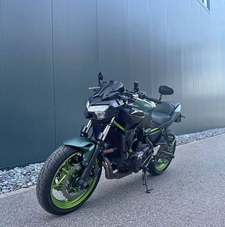 Kawasaki Z650 (35kW gedrosselt)